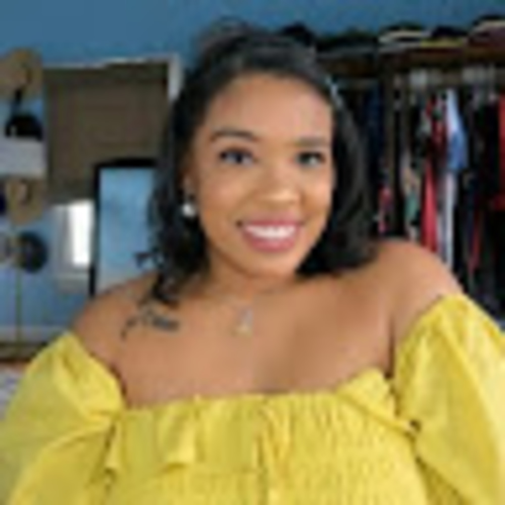 Meet your Posher, Christina